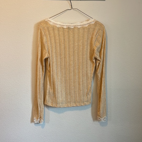 Wild miss medium lace shirt - Picture 2 of 3